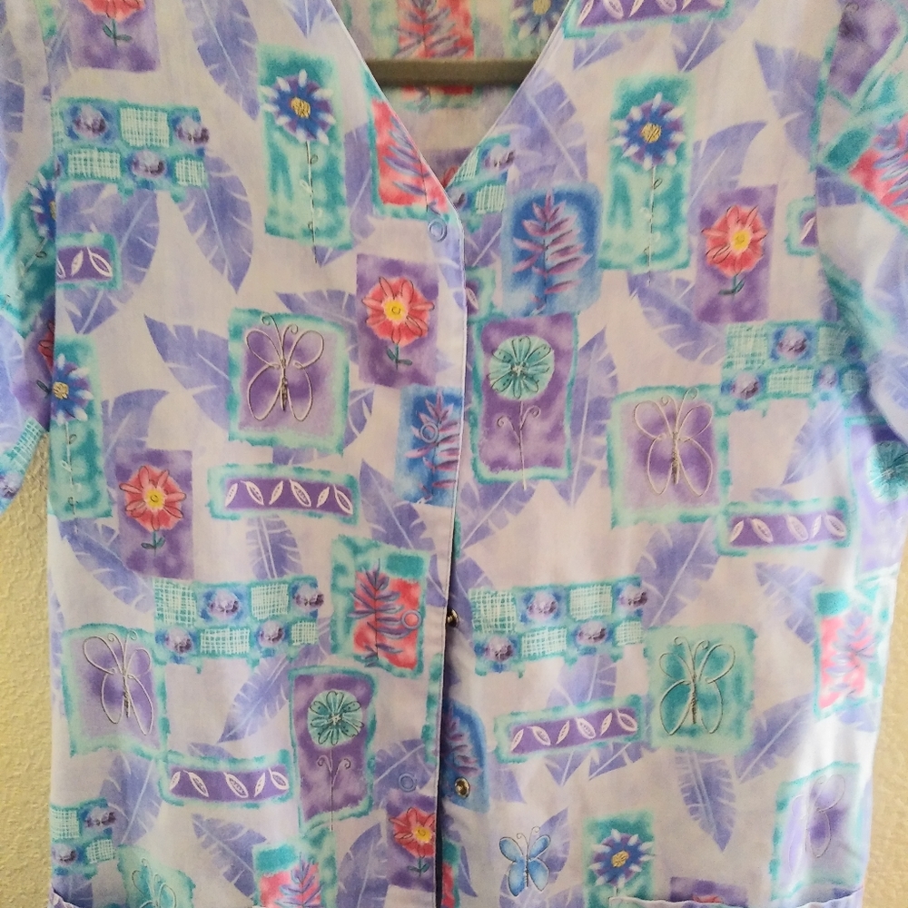 Scrub Top - (2/$10) Small Button Down - Picture 4 of 10